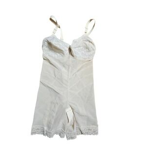 Vintage Young Smoothie Lace Cup Corselette Body Shaper Beige 38D Retro Coquette